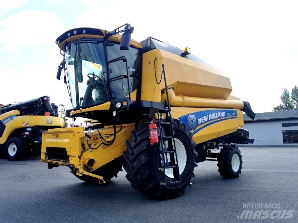 New Holland TC 5.70 Moissonneuse batteuse