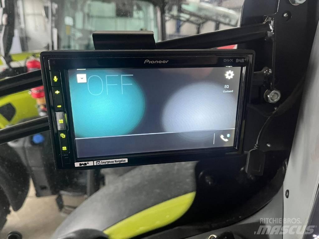 John Deere T 660i Moissonneuse batteuse