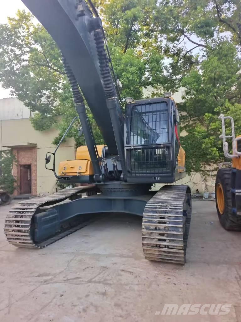 Hyundai R 305 LC-9T Pelle sur chenilles
