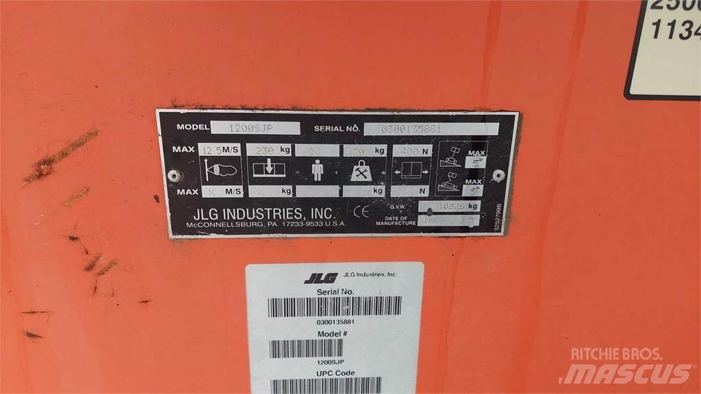 JLG 1200SJPG Nacelles télescopiques