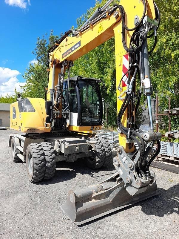 Liebherr A 914 V LIT Pelle sur pneus