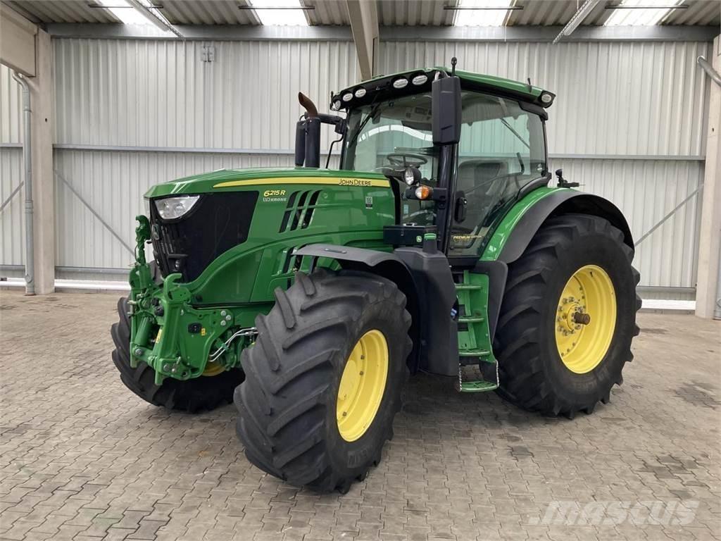 John Deere 6215R Tracteur
