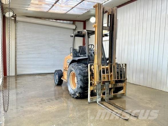 CASE 586H Chariot tout terrain