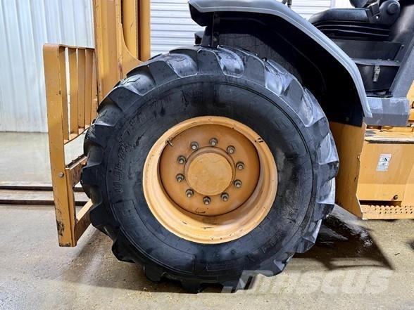 CASE 586H Chariot tout terrain