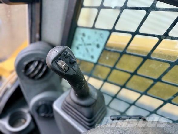 CAT 299D3 XE Chargeuse compacte