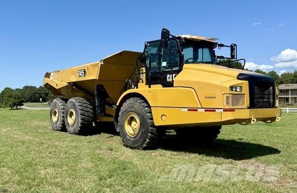 CAT 745 Tombereau articulé
