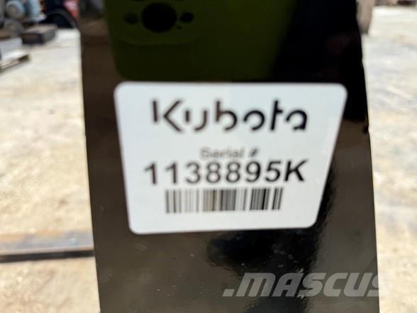 Kubota PFL4648 Fourches