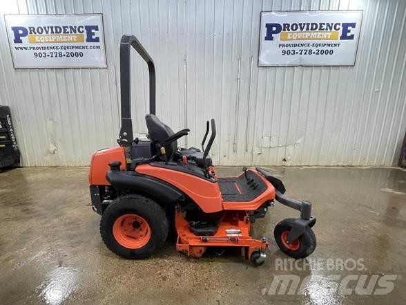 Kubota ZD1211 Tondeuses à rayon de braquage zéro
