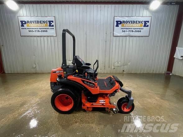 Kubota ZD1211L Tondeuses à rayon de braquage zéro