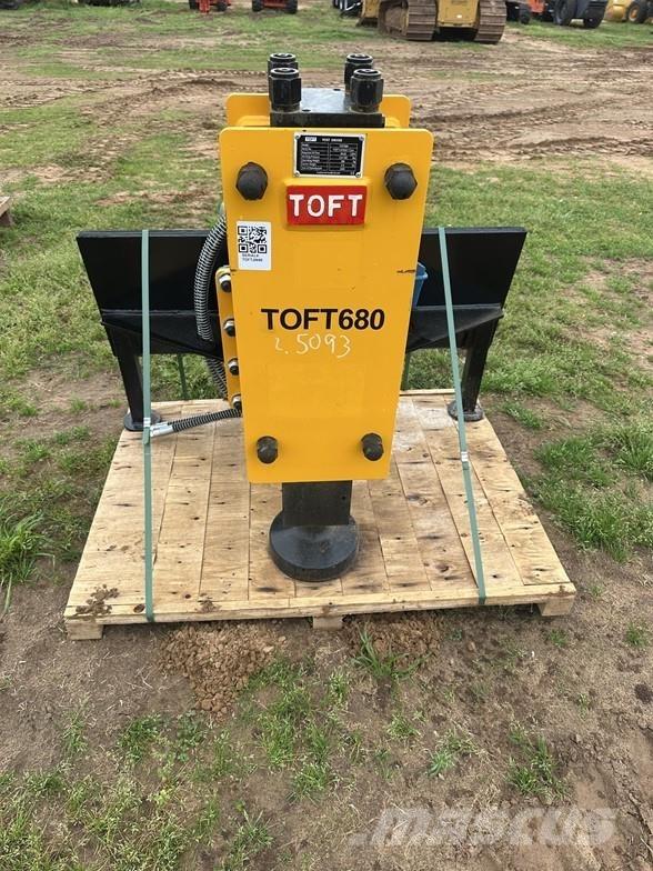  TOFT 680 Construction - Autres