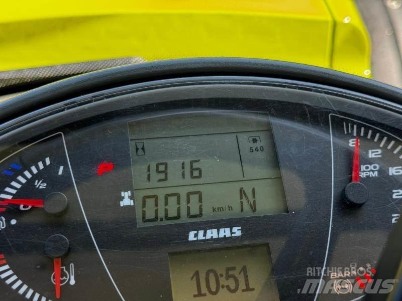 CLAAS AXION 870 Tracteur