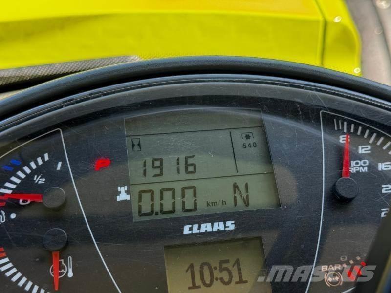 CLAAS AXION 870 Tracteur