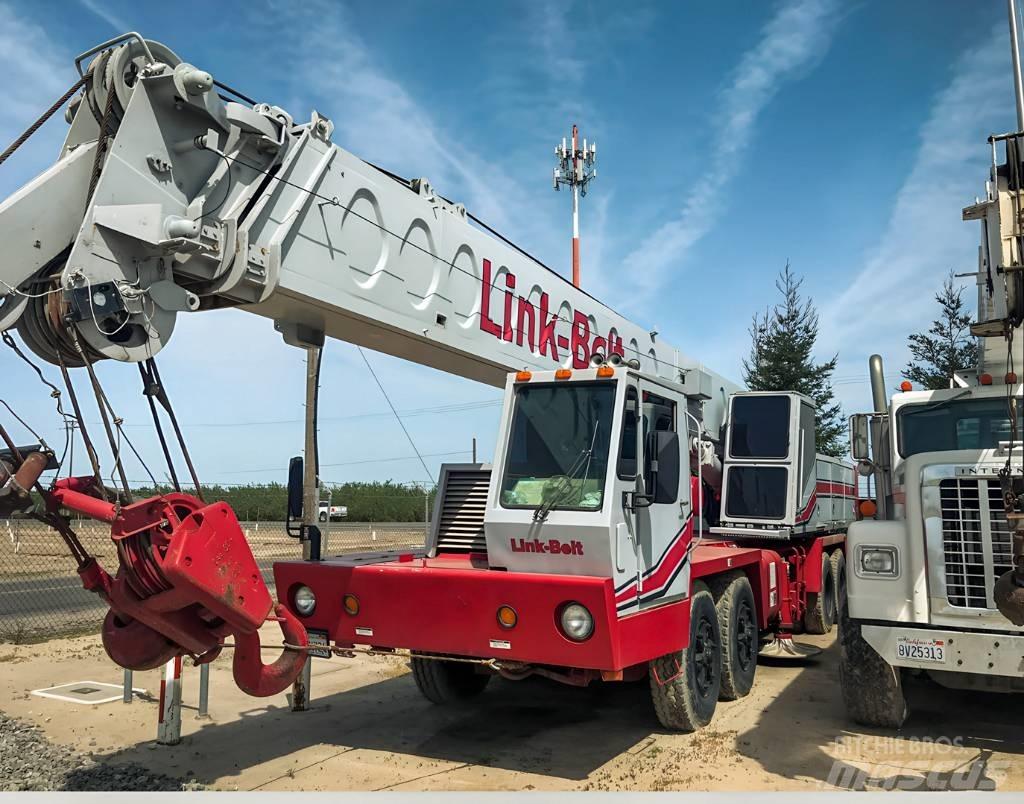 Link-Belt HTC-50 Camion plateau ridelle avec grue