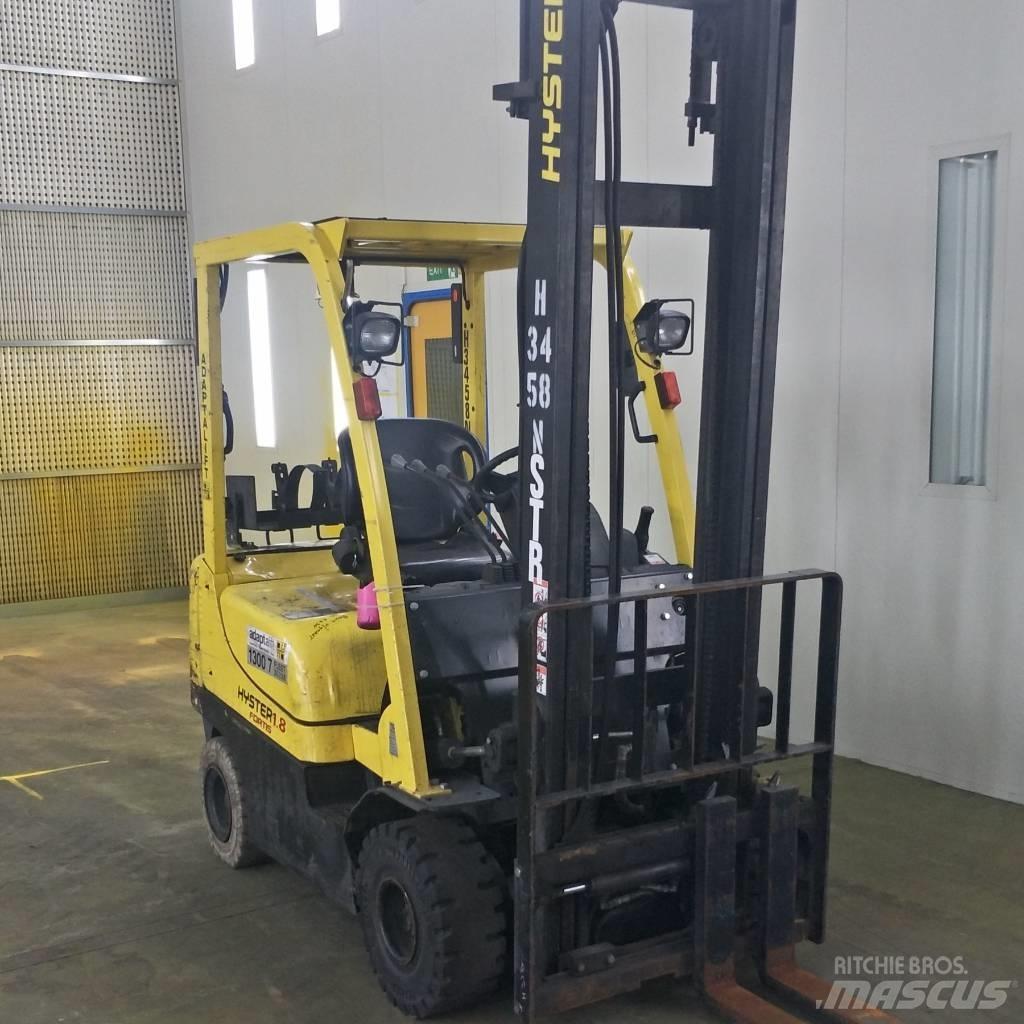 Hyster H1.8TX Chariots GPL
