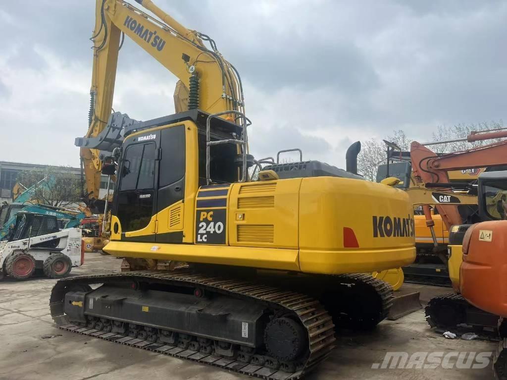 Komatsu PC 240 Pelle sur chenilles