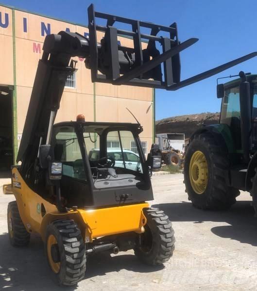 JCB 520-40 Télescopique agricole