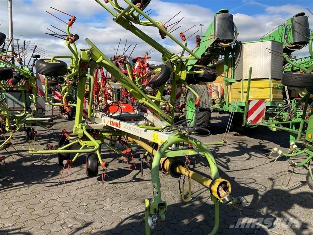 CLAAS Volto 770 T Rateau faneur