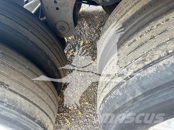 Utility 3000R Semi remorque frigorifique