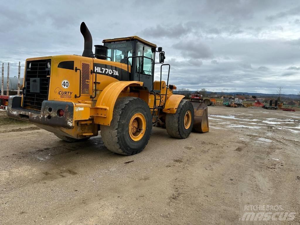 Hyundai HL770-7A Chargeuse sur pneus