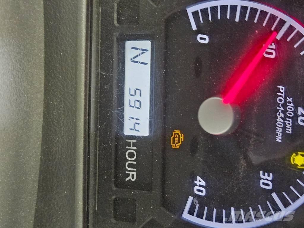 Kioti NX 5510 HST Micro tracteur