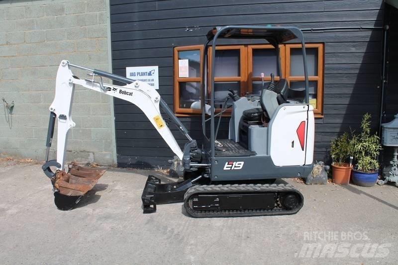 Bobcat E 19 Mini pelle < 7t
