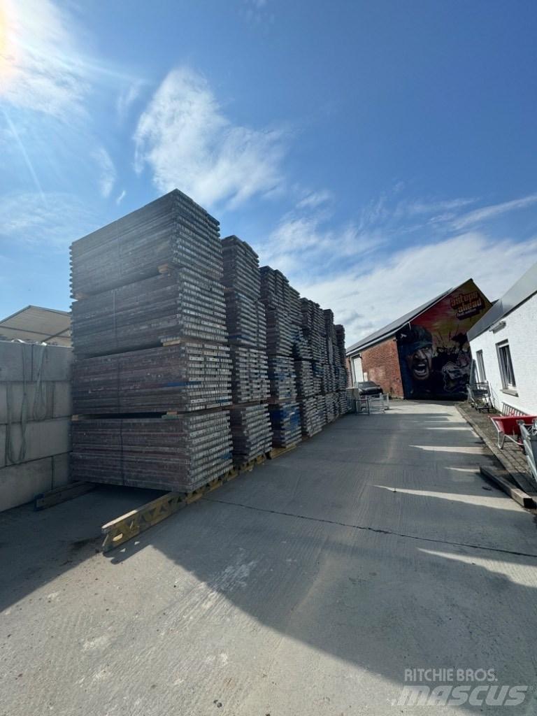 Altrad SL 70 Echafaudage