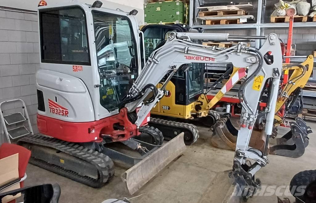 Takeuchi TB 325 R Mini pelle < 7t