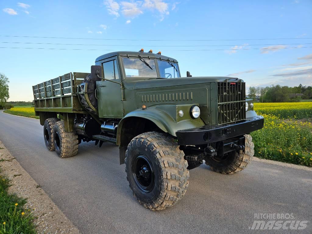 Kraz 255 B Camion treuil
