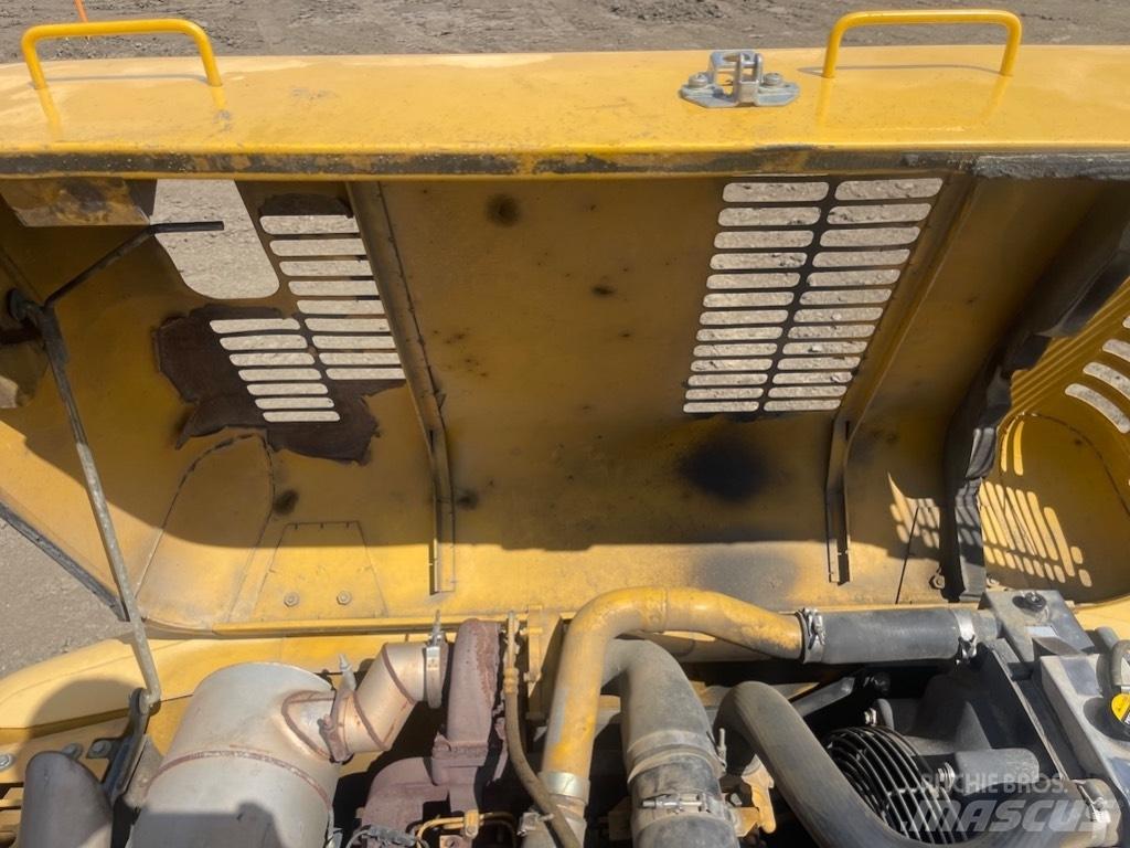 DEERE 120C Pelle sur chenilles
