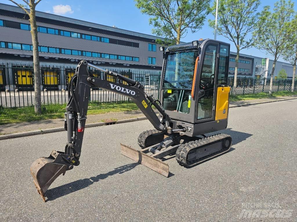 Volvo EC 18 E Mini pelle < 7t