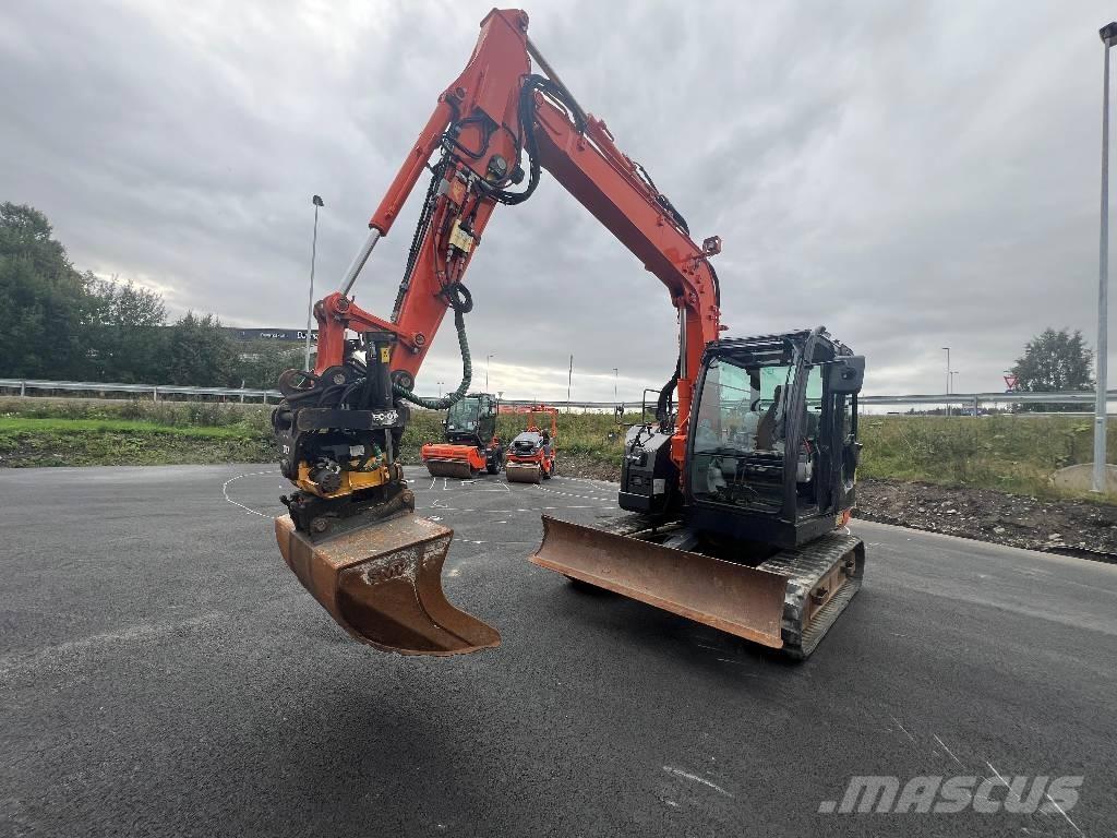 Hitachi ZX 85 US-6 Mini pelle 7t-12t