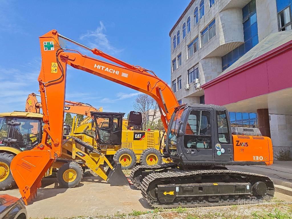 Hitachi ZX 130 Pelle sur chenilles