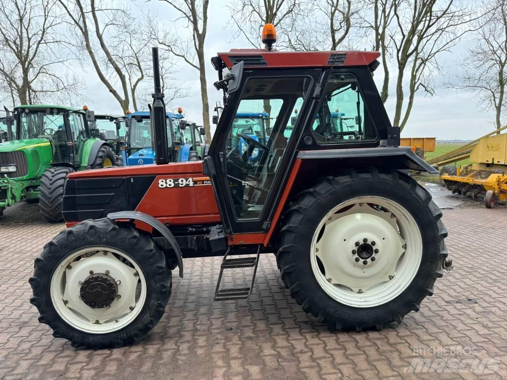 Fiat 88-94 DT Tracteur