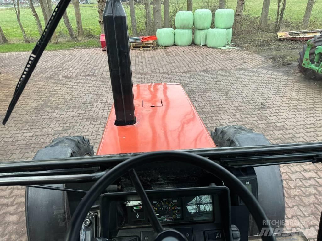 Fiat 88-94 DT Tracteur