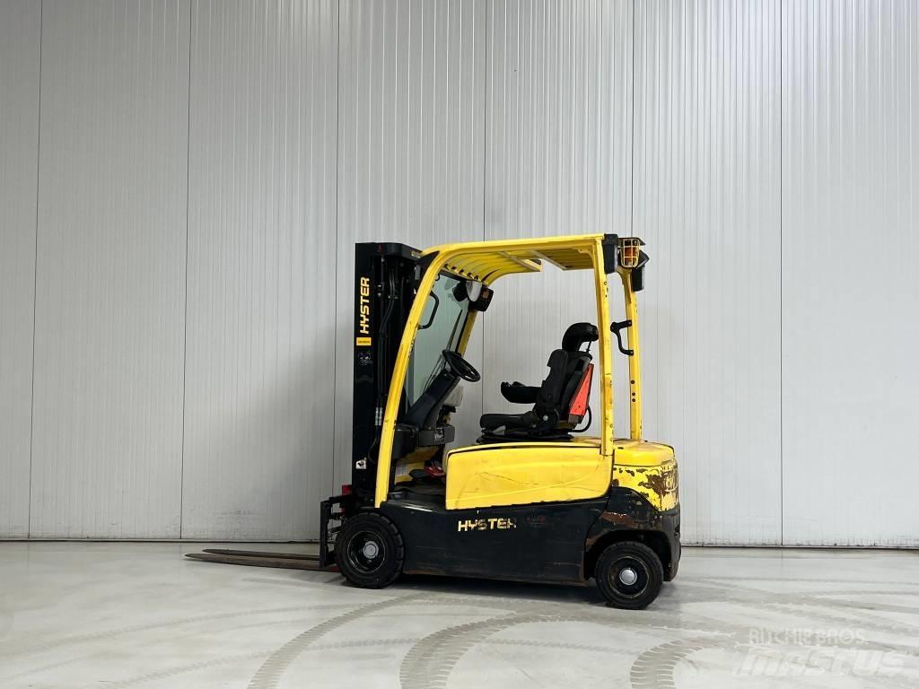 Hyster J2.0XN LWB Chariots élévateurs électriques