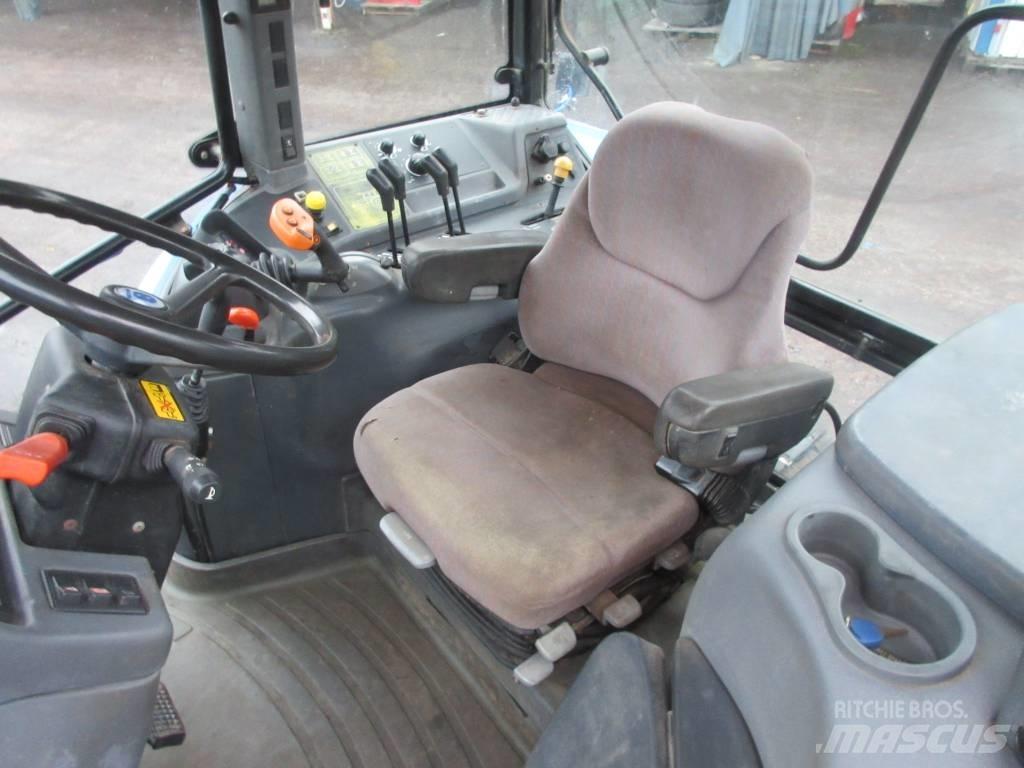New Holland TM 120 Tracteur