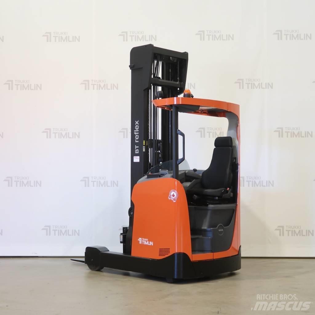 Toyota RRE160H Chariot à mât rétractable