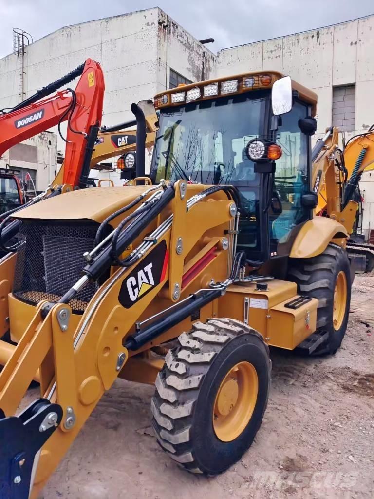 CAT 420 F Tractopelle