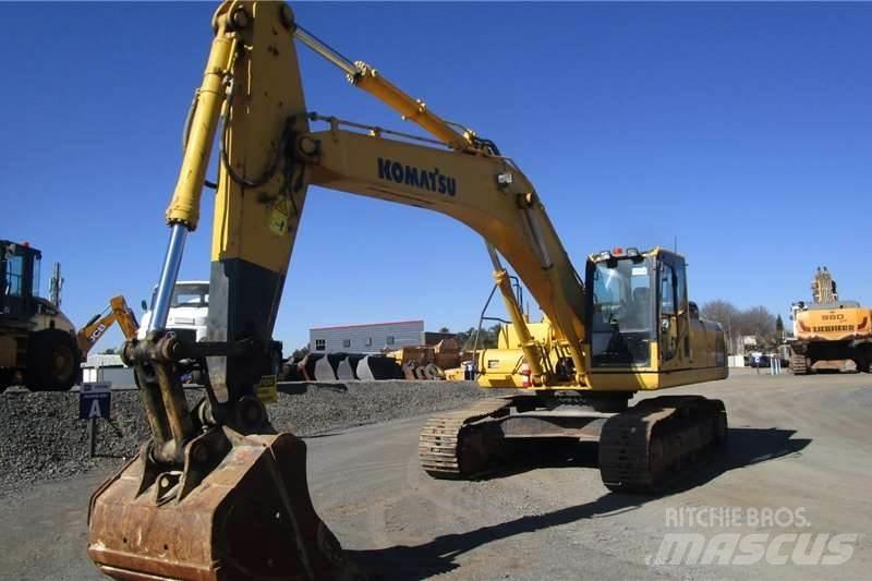 Komatsu PC300-8 Mini pelle < 7t