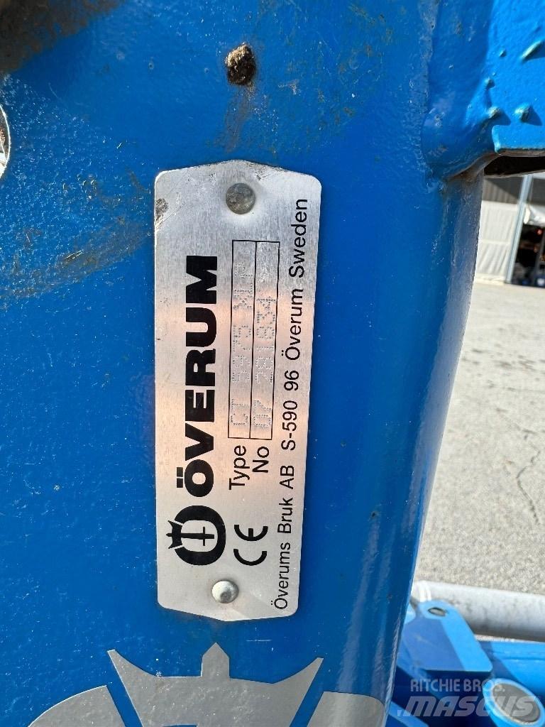 Överum CT 5975 XLP Charrue non réversible