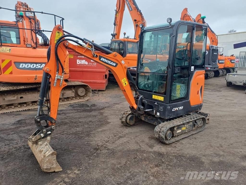 Doosan DX 19 Mini pelle < 7t