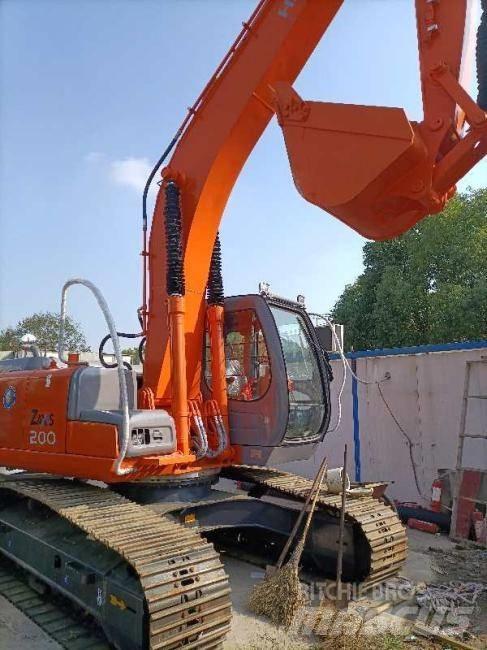 Hitachi Zaxis 200 Pelle sur chenilles