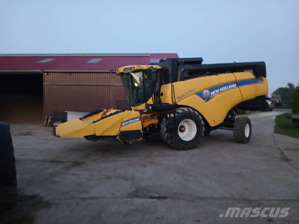 New Holland CX 5090 Moissonneuse batteuse