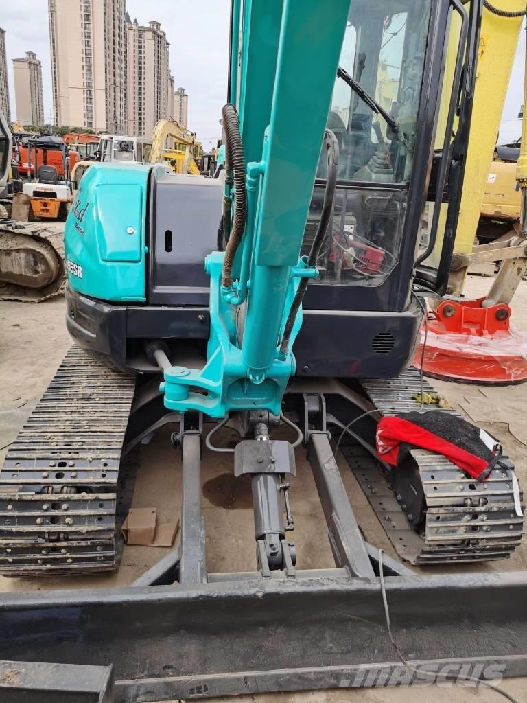 Kobelco SK 55 SR Mini pelle < 7t