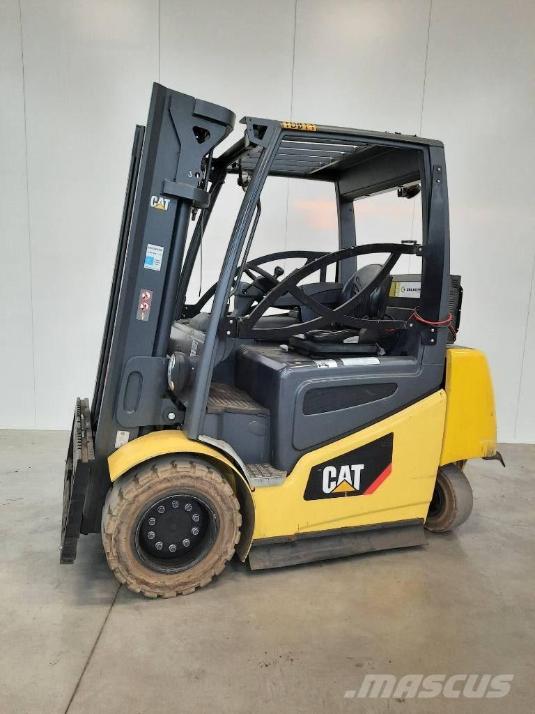 CAT EP45C-2 Chariots élévateurs électriques
