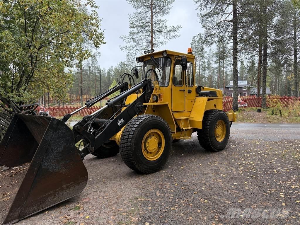 Volvo BM L70 1990 Chargeuse sur pneus