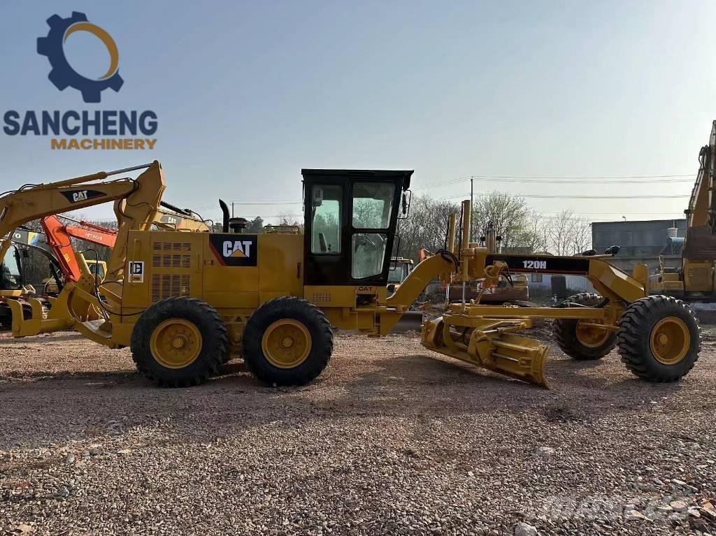 CAT 120H Niveleuse