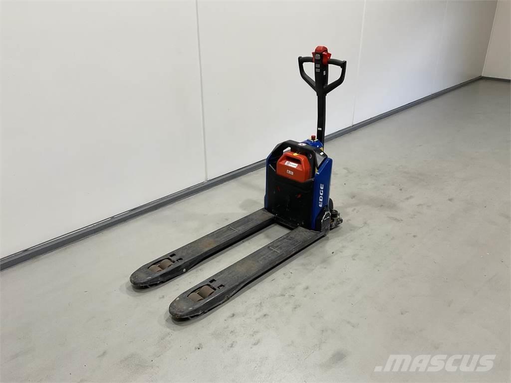 NH SKP1500E Transpalette accompagnant