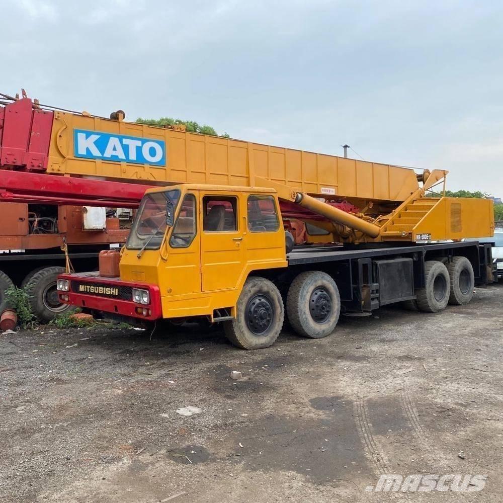 Kato 250 Grues tout terrain