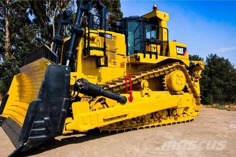 CAT D10T Bouteurs sur chenilles